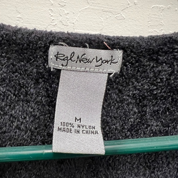 Women’s long sleeve soft V-neck wrap sweater, stretchy in Size M - Picture 2 of 7